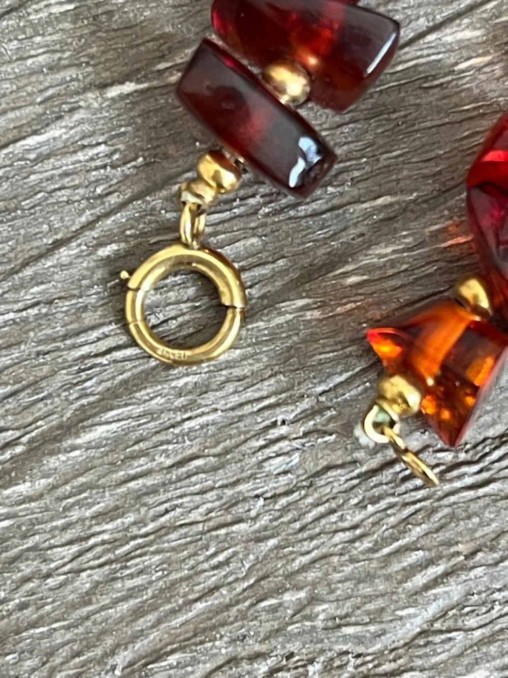 Baltic Amber VINTAGE Necklace 12kt gold filled - 18” Rich Cognac Red - Picture 5 of 13